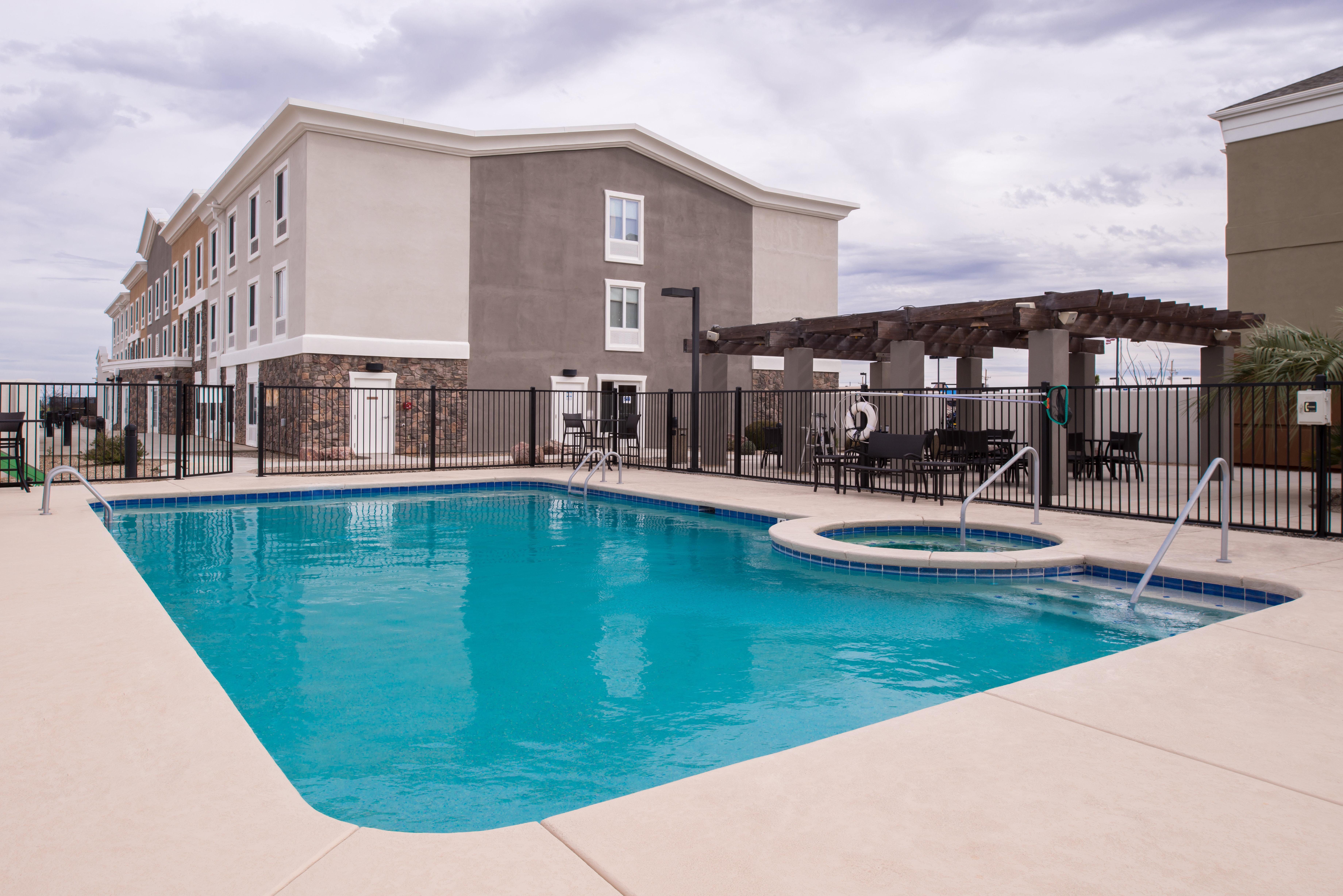 Holiday Inn Express Sierra Vista By Ihg Εξωτερικό φωτογραφία